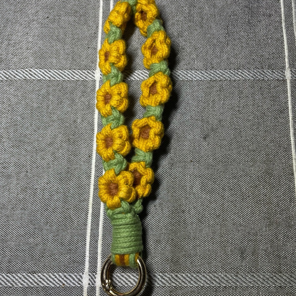 Sunflower Macrame Wrist Lanyard